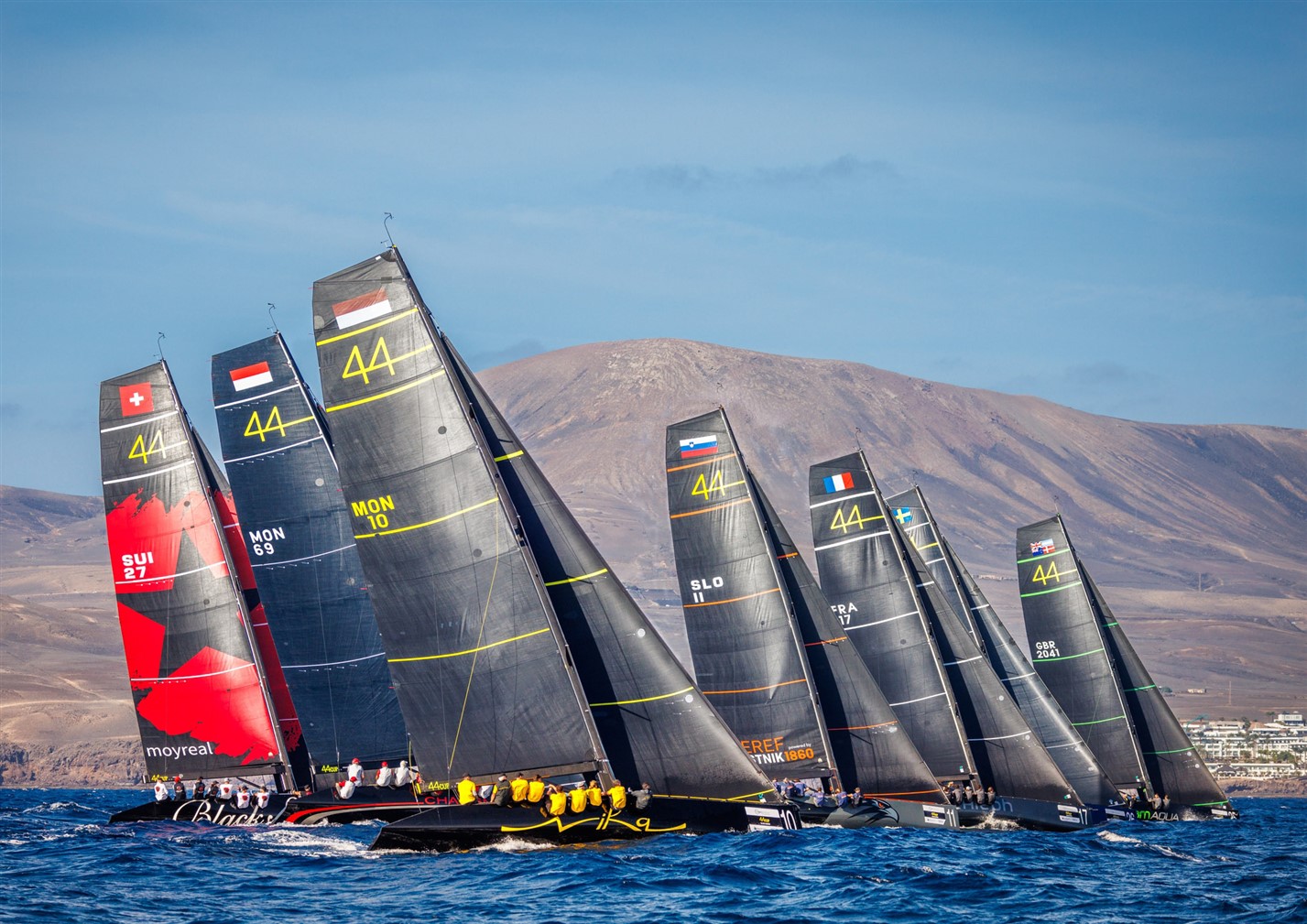 El-prestigioso-circuito-internacional-de-regatas-recalara-en-mayo-en-Baiona-Foto-Nico-Martinez